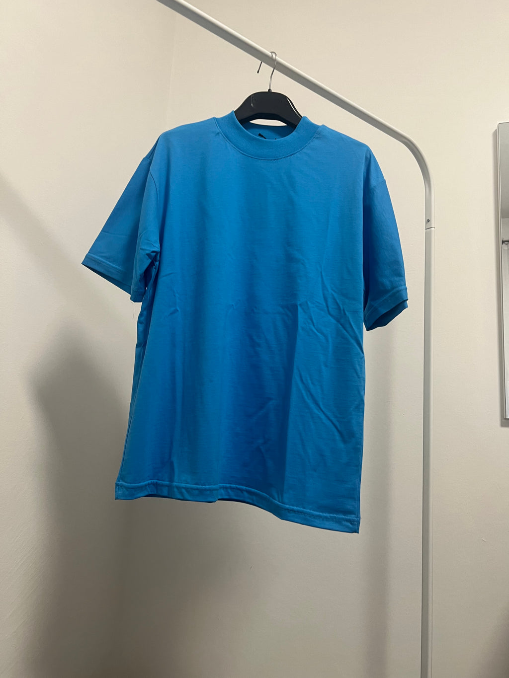 T-shirt collo alto