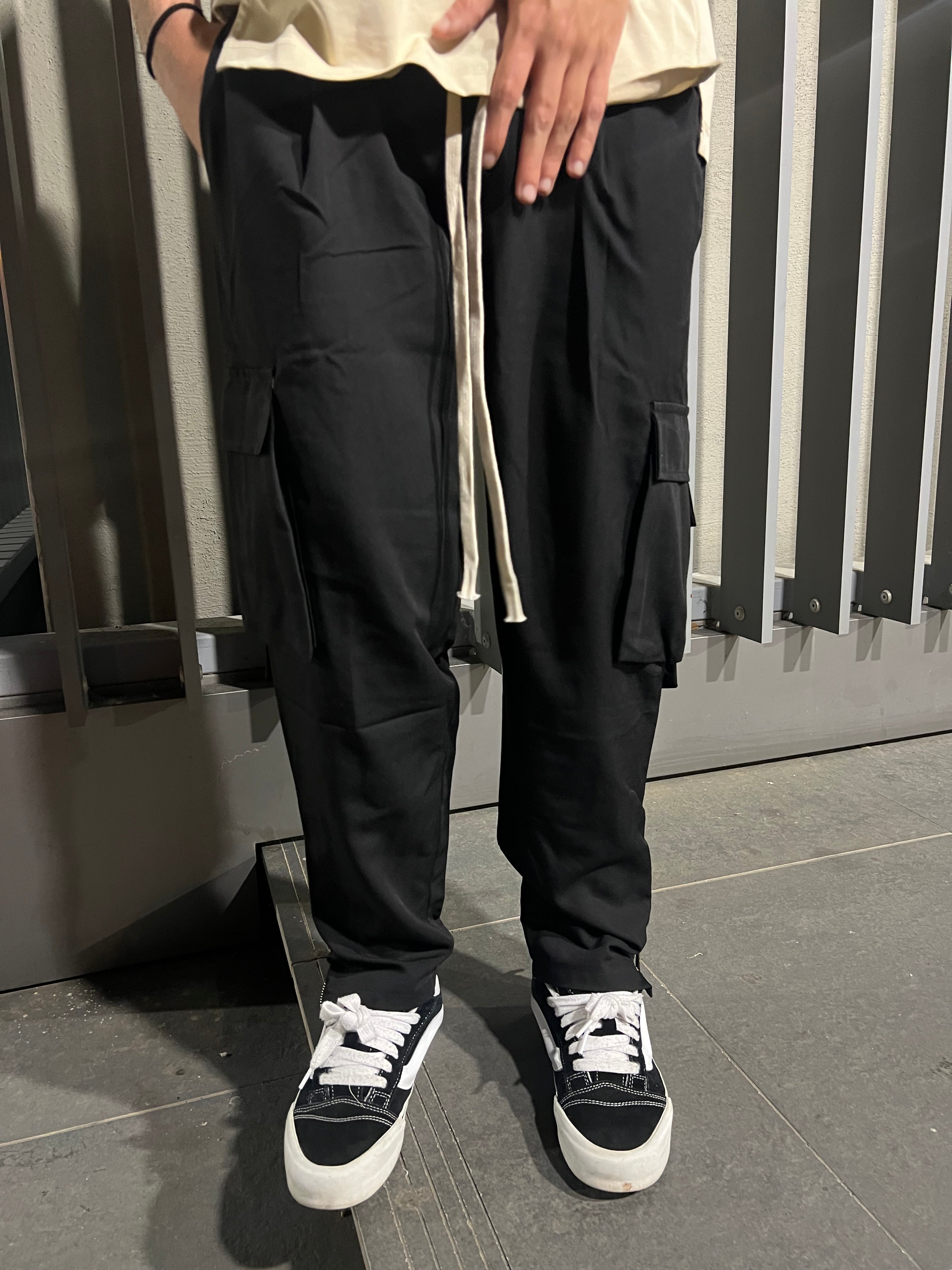 Pantalone cargo