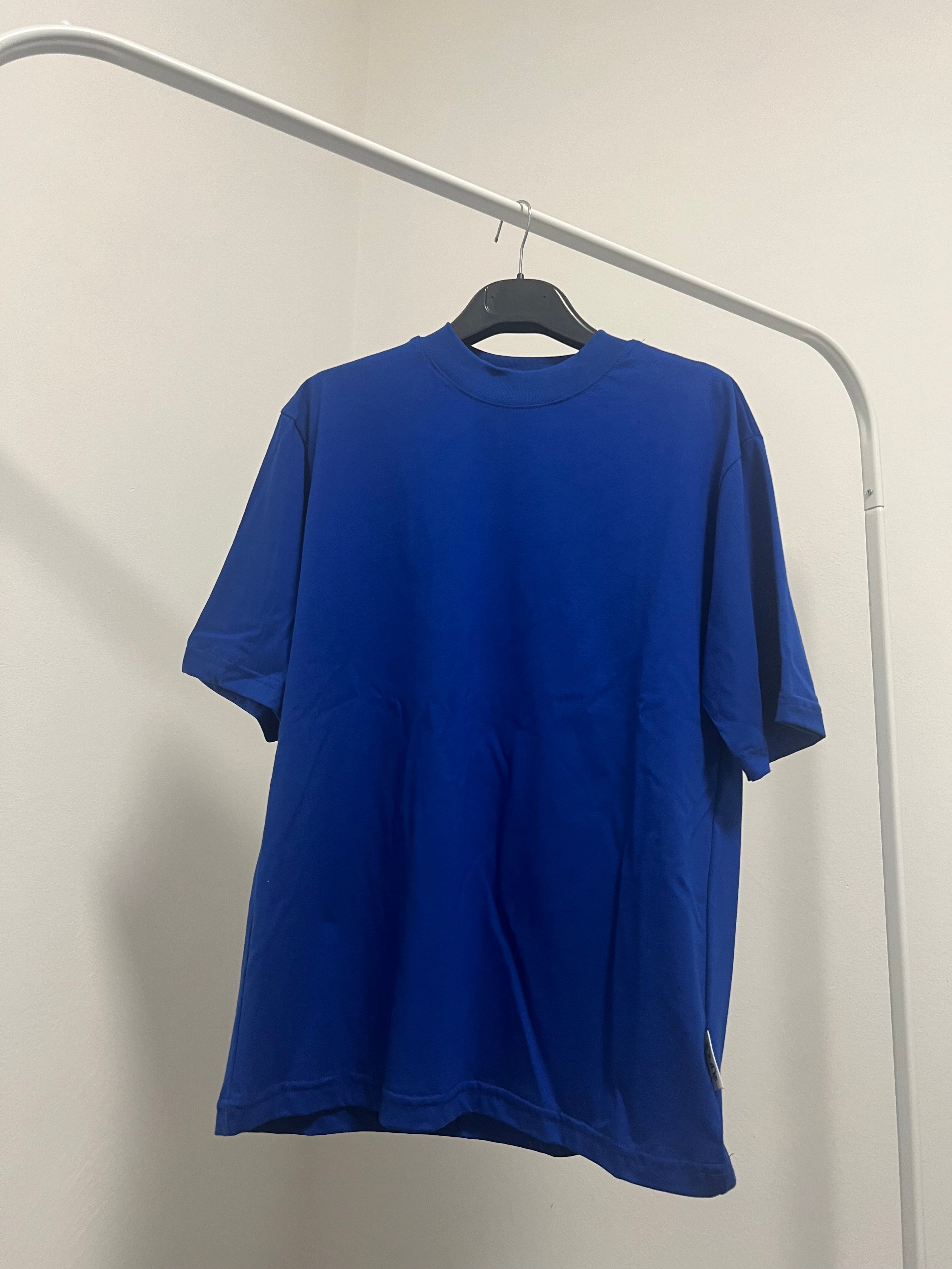 T-shirt collo alto